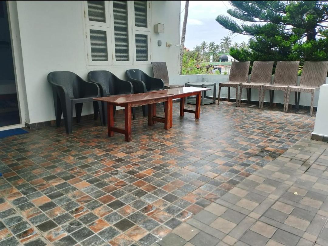 Sun N Tan Beach Home Stay Cananor Exterior foto