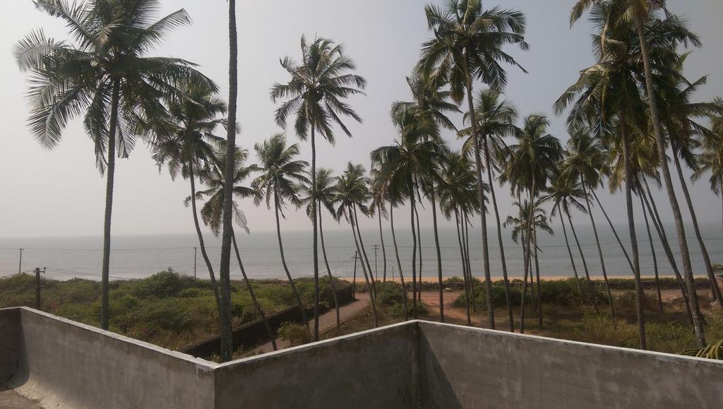 Sun N Tan Beach Home Stay Cananor Exterior foto