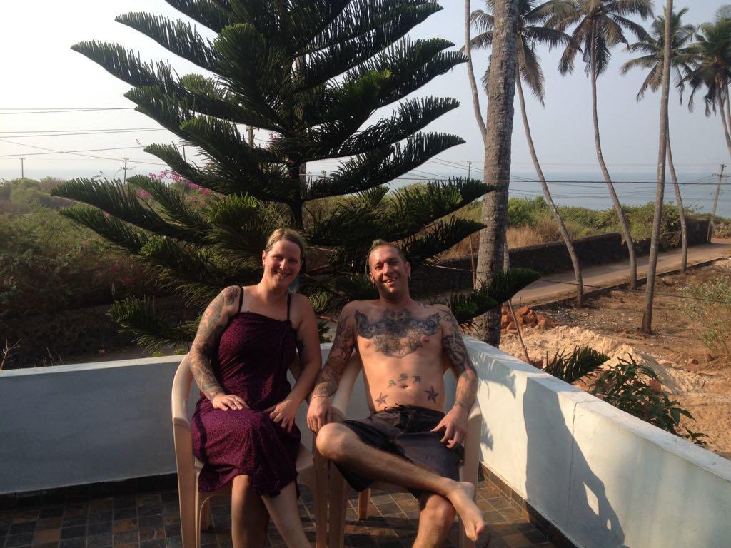 Sun N Tan Beach Home Stay Cananor Exterior foto